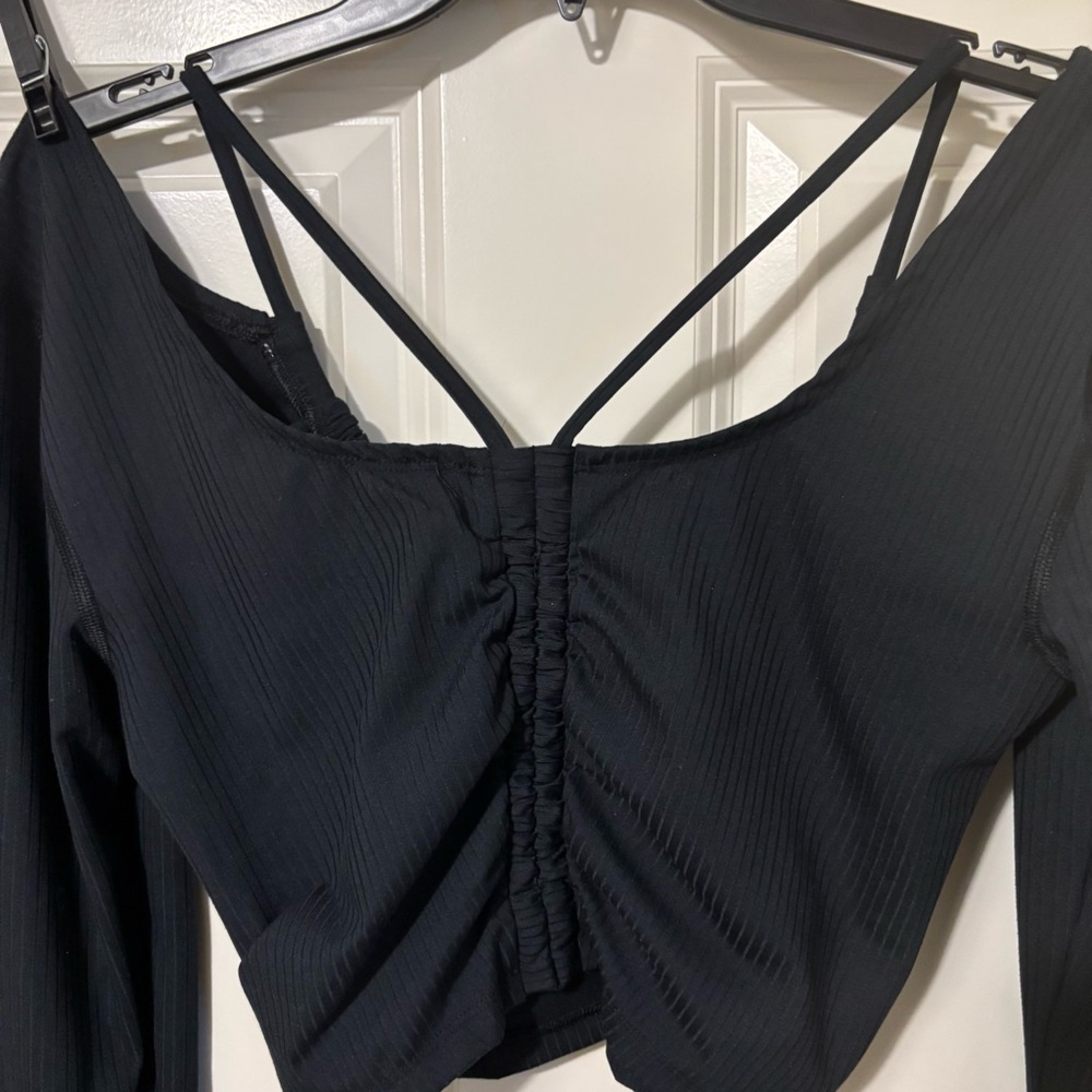 FP Movement by Free People Long Sleeve Black Cropped Top Size L - Picture 6 of 8